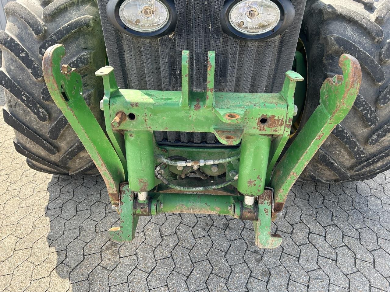 Traktor of the type John Deere 8430, Gebrauchtmaschine in Bramming (Picture 7)