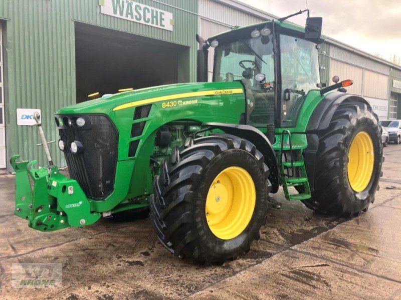 Traktor van het type John Deere 8430, Gebrauchtmaschine in Zorbau (Foto 1)