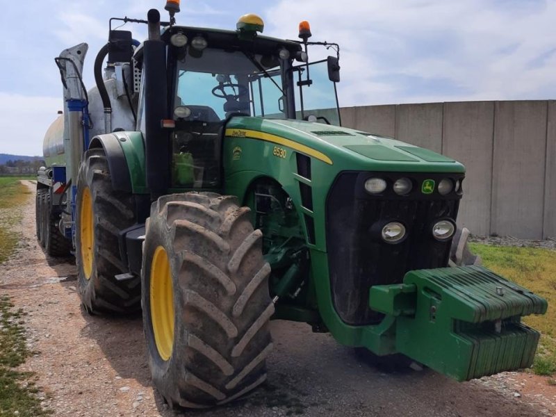 Traktor of the type John Deere 8530, Gebrauchtmaschine in Hamburg (Picture 1)