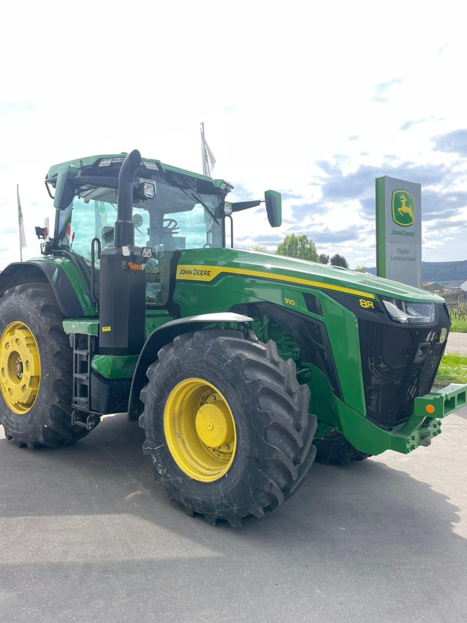 Traktor του τύπου John Deere 8R 310 Aktion DEMO, Gebrauchtmaschine σε Niederkirchen (Φωτογραφία 2)