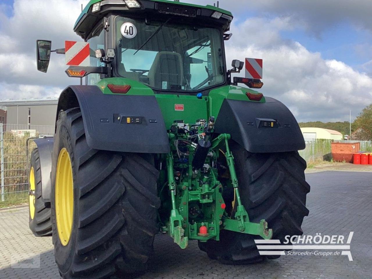 Traktor typu John Deere 8R 310 AUTOPOWER, Gebrauchtmaschine w Wildeshausen (Zdjęcie 4)