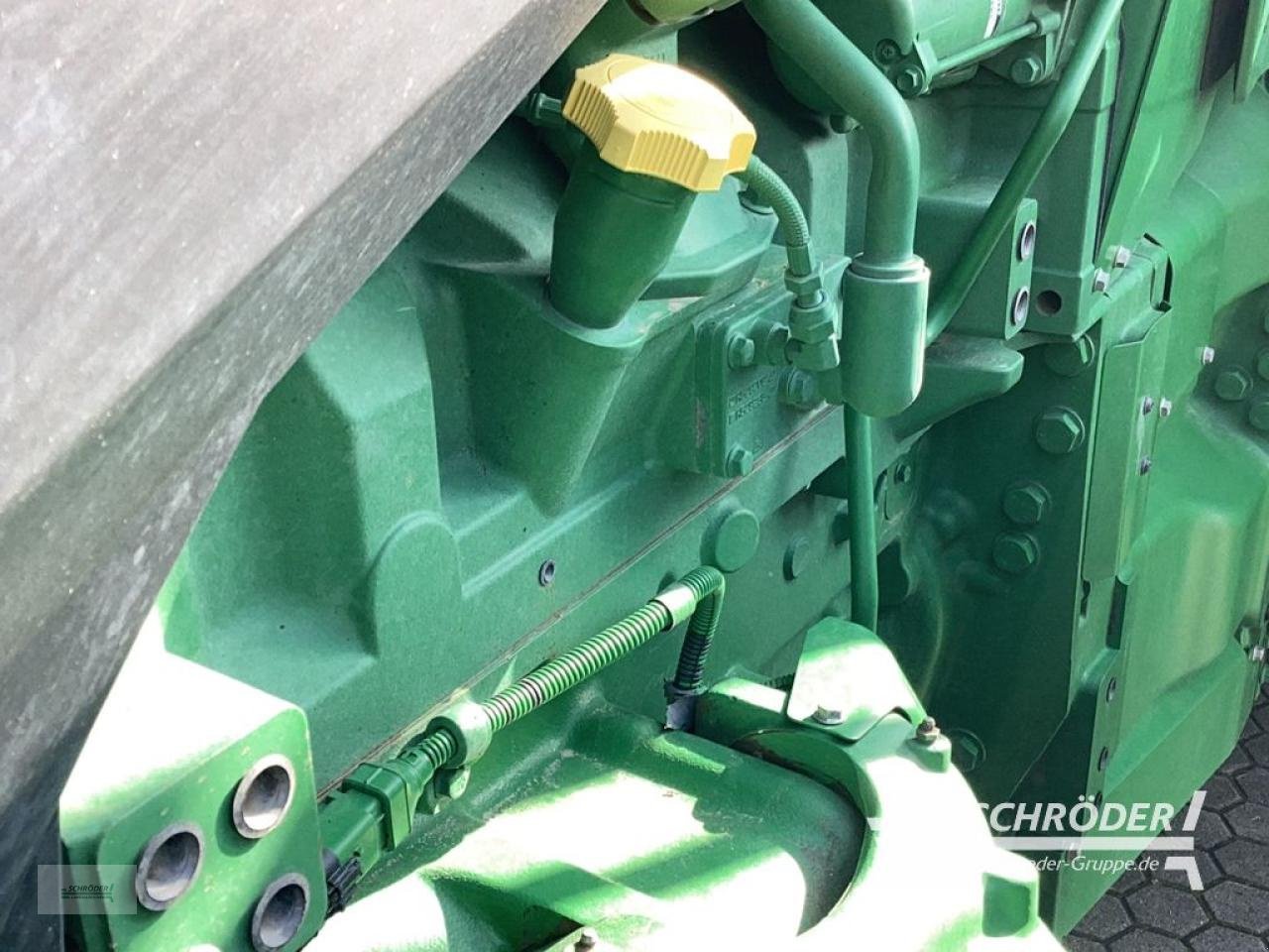 Traktor des Typs John Deere 8R 310 AUTOPOWER, Gebrauchtmaschine in Norden (Bild 15)