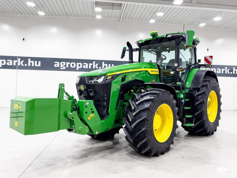 Traktor типа John Deere 8R 310, Gebrauchtmaschine в Csengele (Фотография 1)