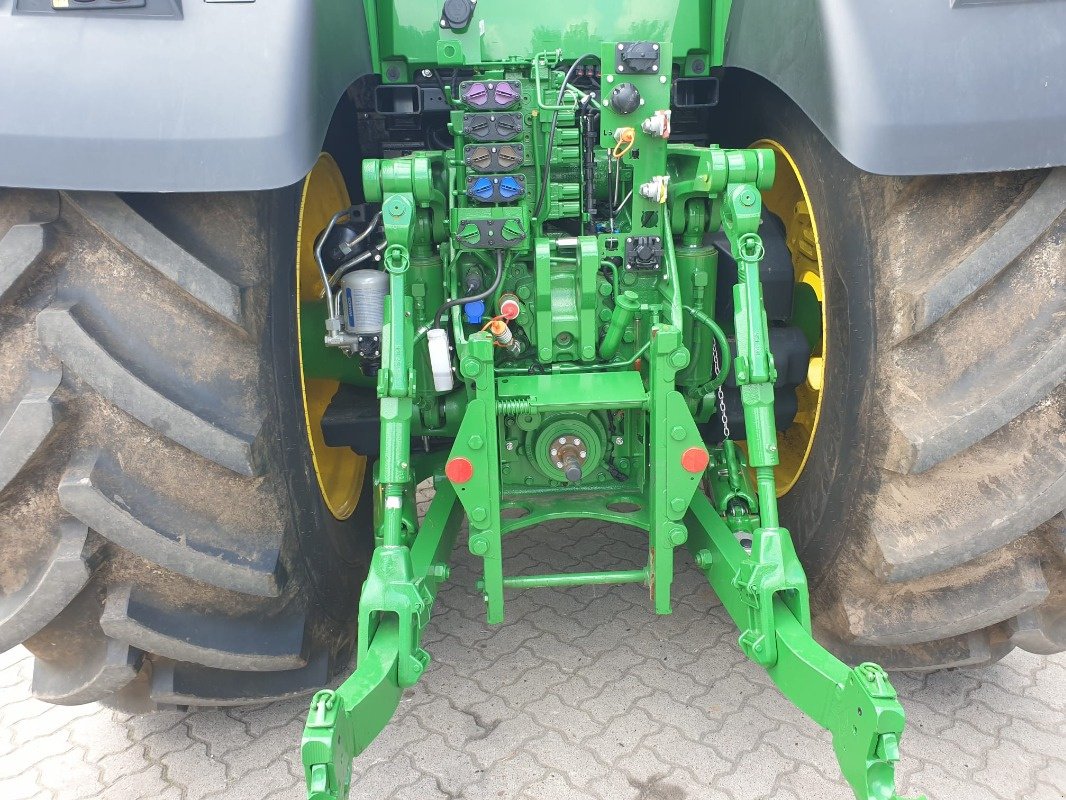 Traktor of the type John Deere 8R 340 **MIETRÜCKLÄUFER**, Gebrauchtmaschine in Sittensen (Picture 7)