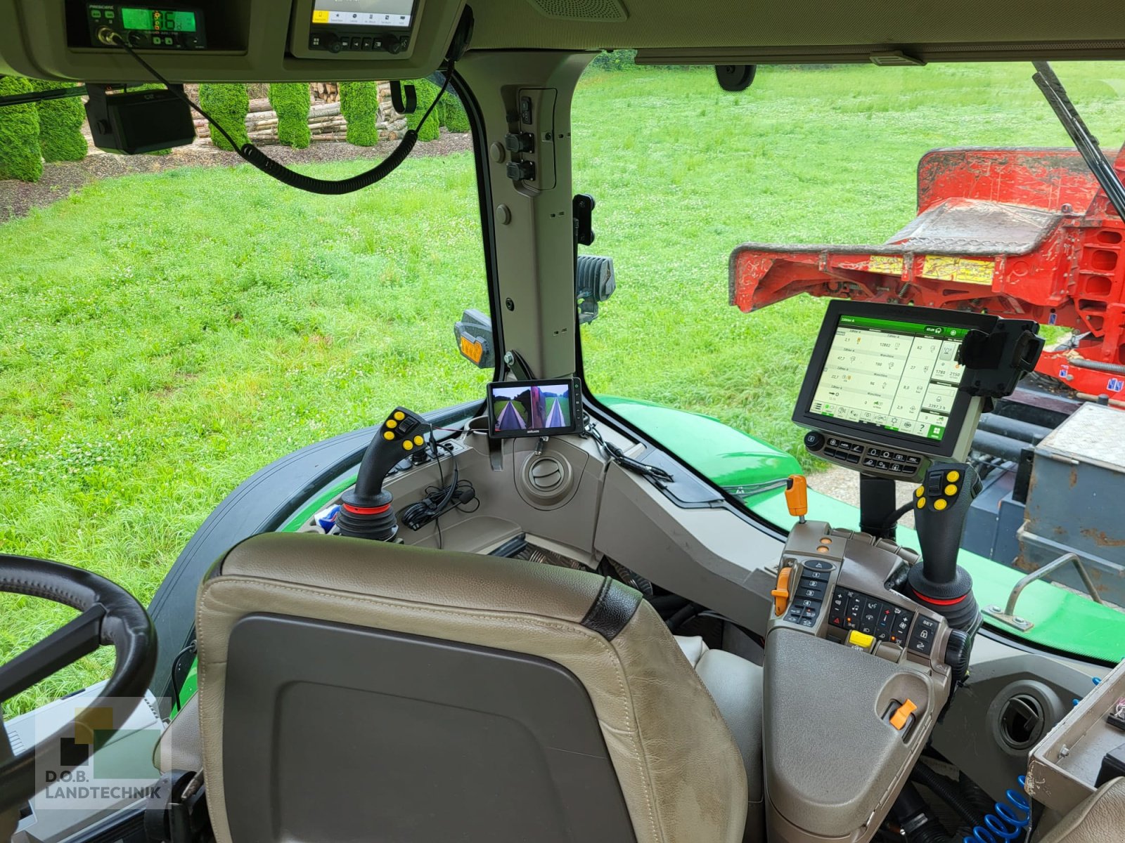 Traktor des Typs John Deere 8R 370 8R370 e23, Gebrauchtmaschine in Lauterhofen (Bild 5)