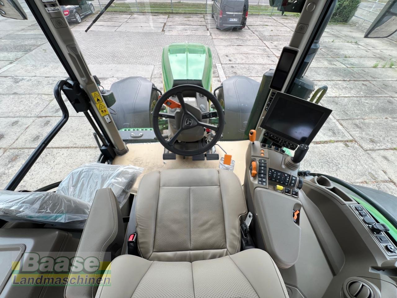 Traktor des Typs John Deere 8R 370 e23, Gebrauchtmaschine in Holthof (Bild 10)