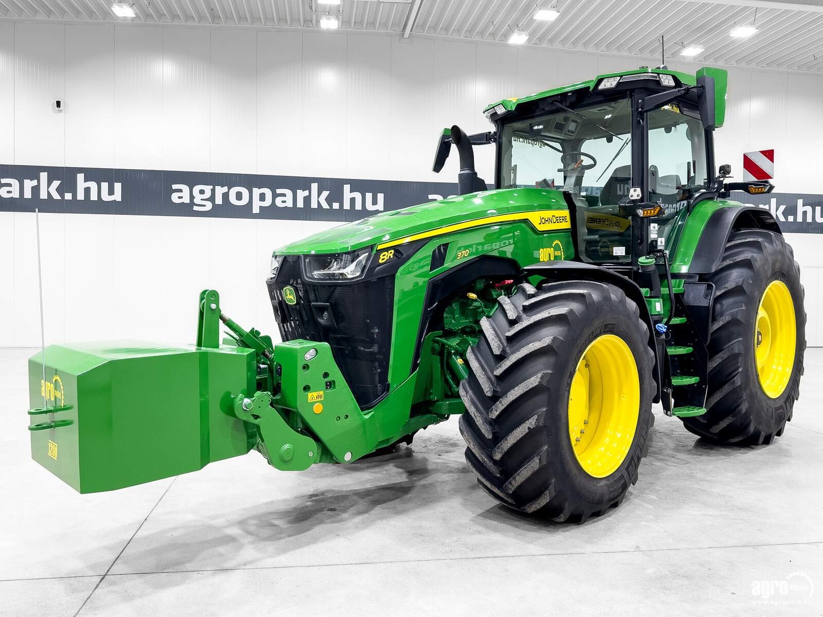 Traktor του τύπου John Deere 8R 370 ILS, Gebrauchtmaschine σε Csengele (Φωτογραφία 1)