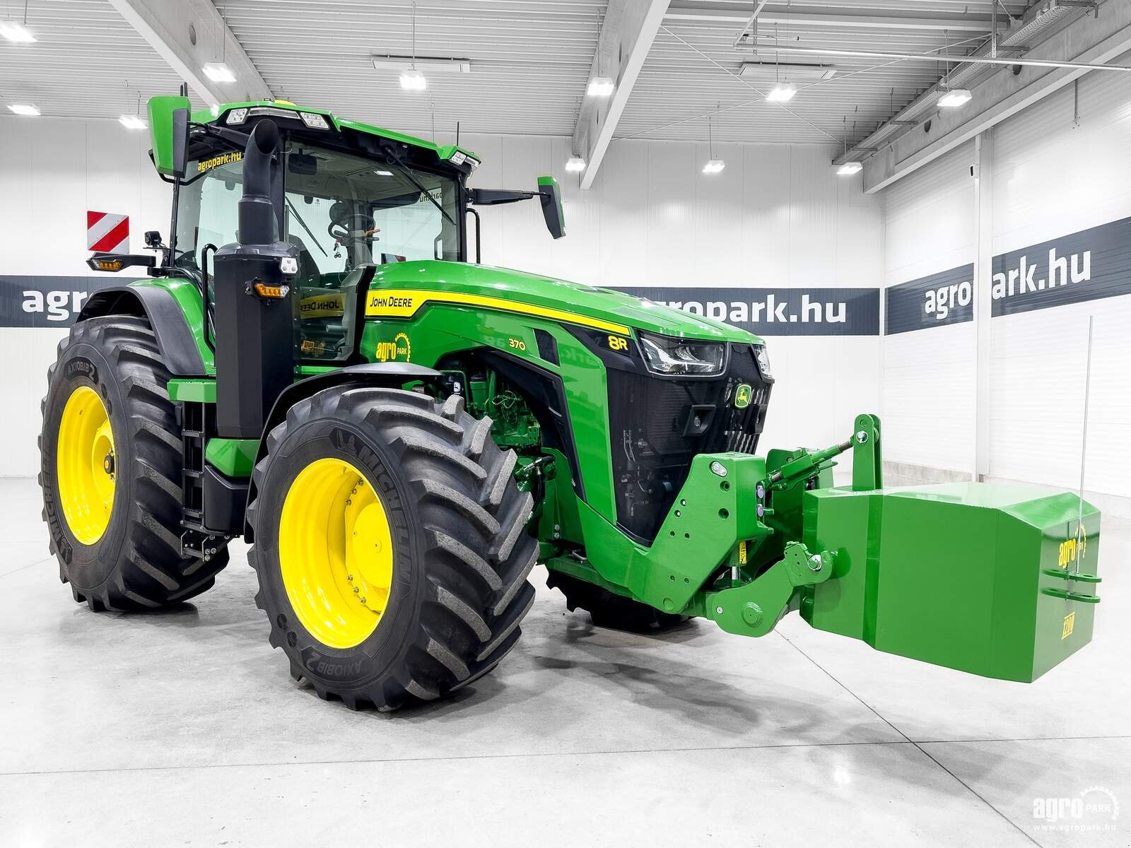 Traktor a típus John Deere 8R 370 ILS, Gebrauchtmaschine ekkor: Csengele (Kép 2)