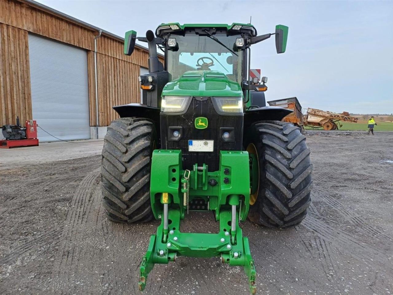 Traktor van het type John Deere 8R 370, Gebrauchtmaschine in Aspach (Foto 7)