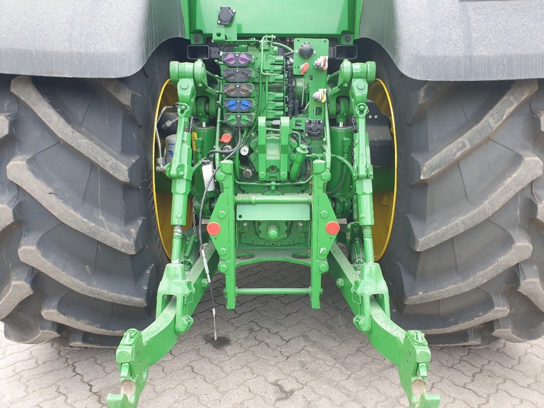 Traktor Türe ait John Deere 8R 370, Gebrauchtmaschine içinde Sittensen (resim 7)