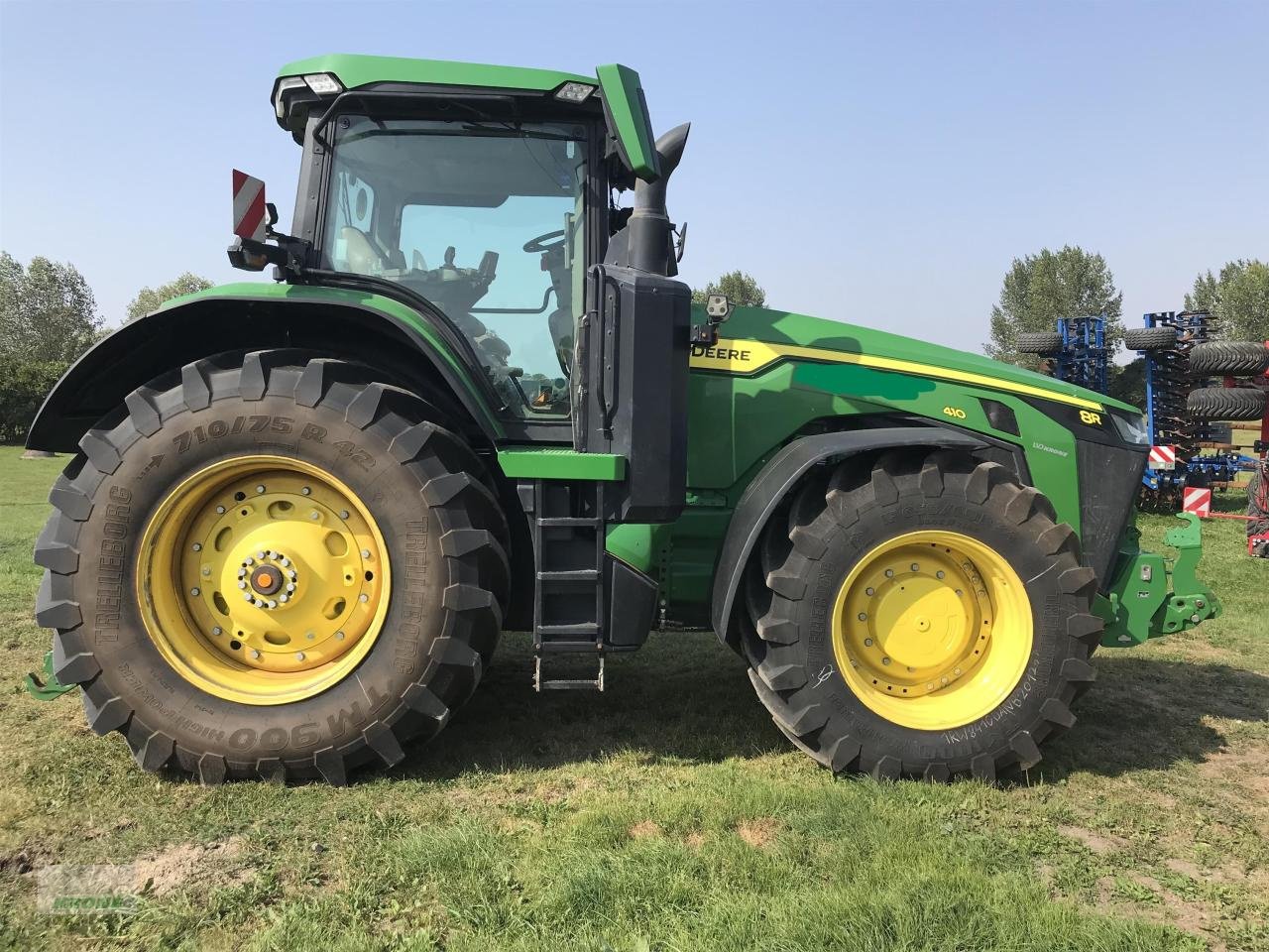 Traktor Türe ait John Deere 8R 410 (MY21), Gebrauchtmaschine içinde Alt-Mölln (resim 2)