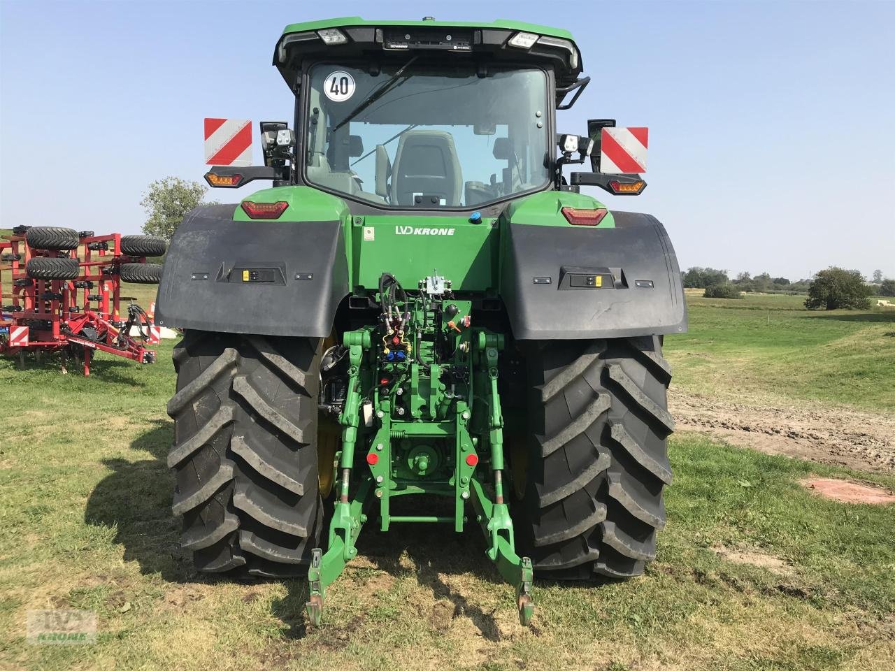 Traktor des Typs John Deere 8R 410 (MY21), Gebrauchtmaschine in Alt-Mölln (Bild 5)