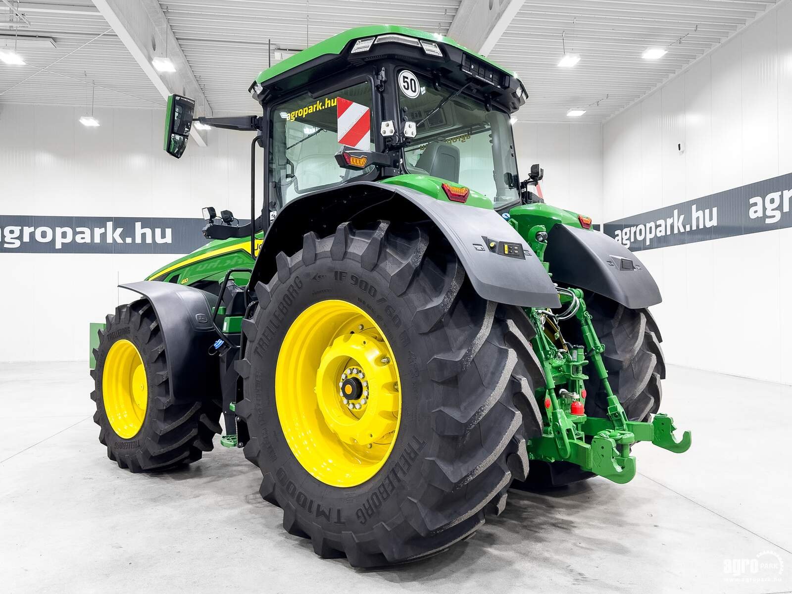 Traktor Türe ait John Deere 8R 410, Gebrauchtmaschine içinde Csengele (resim 4)