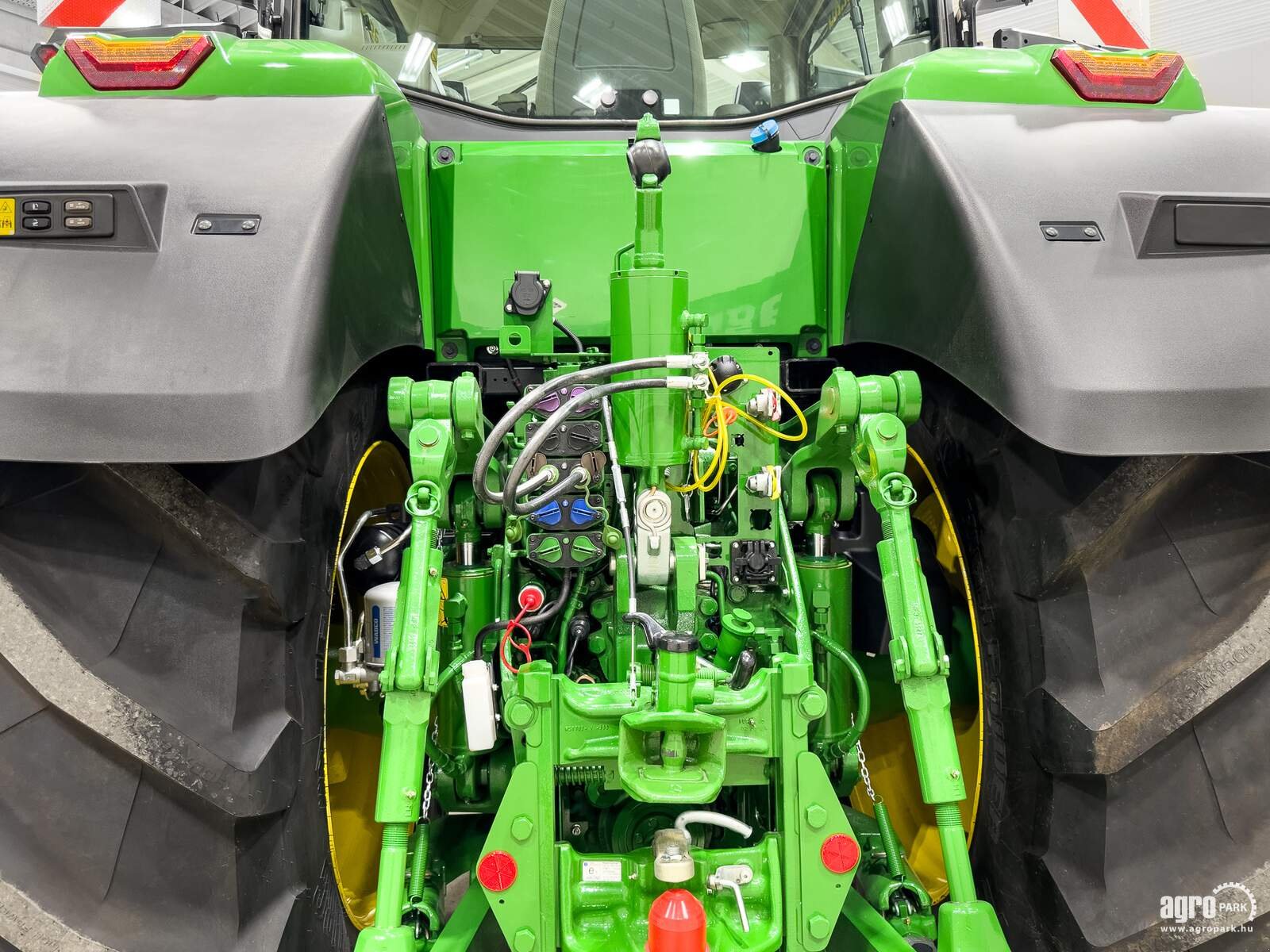 Traktor del tipo John Deere 8R 410, Gebrauchtmaschine en Csengele (Imagen 7)