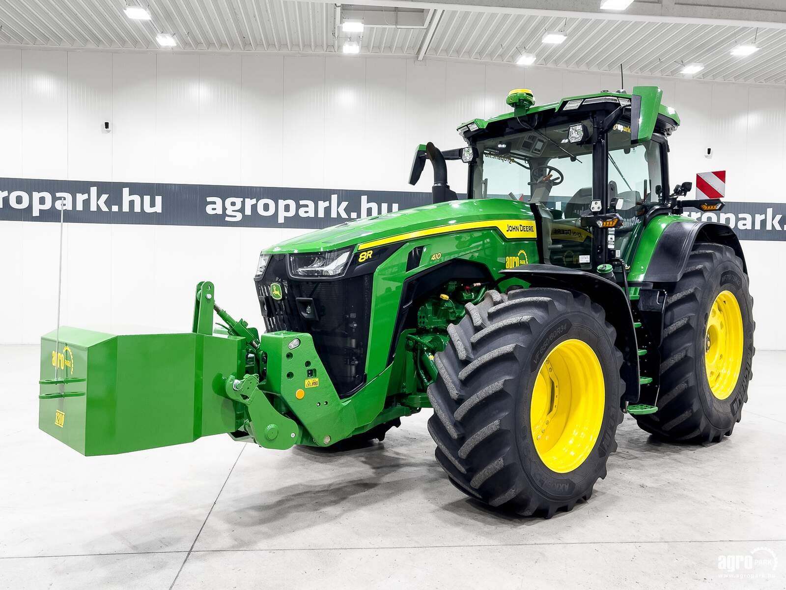 Traktor a típus John Deere 8R 410, Gebrauchtmaschine ekkor: Csengele (Kép 1)