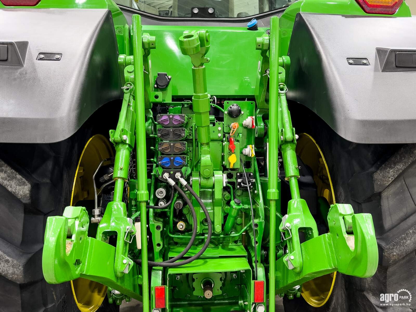 Traktor του τύπου John Deere 8R 410, Gebrauchtmaschine σε Csengele (Φωτογραφία 7)