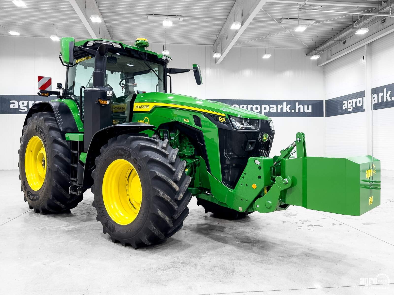 Traktor tip John Deere 8R 410, Gebrauchtmaschine in Csengele (Poză 2)