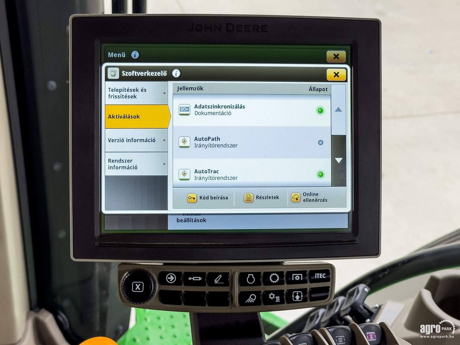 Traktor του τύπου John Deere 8R 410, Gebrauchtmaschine σε Csengele (Φωτογραφία 22)