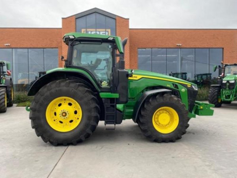 Traktor des Typs John Deere 8R310 E23, Gebrauchtmaschine in Sorée (Bild 2)