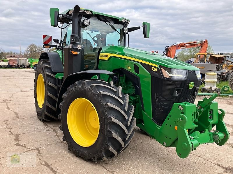 Traktor Türe ait John Deere 8R310 *Vollausstattung*, Gebrauchtmaschine içinde Salsitz (resim 13)