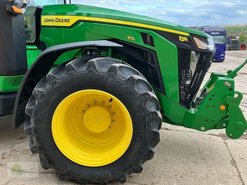 Traktor van het type John Deere 8R310 *Vollausstattung*, Gebrauchtmaschine in Salsitz (Foto 12)