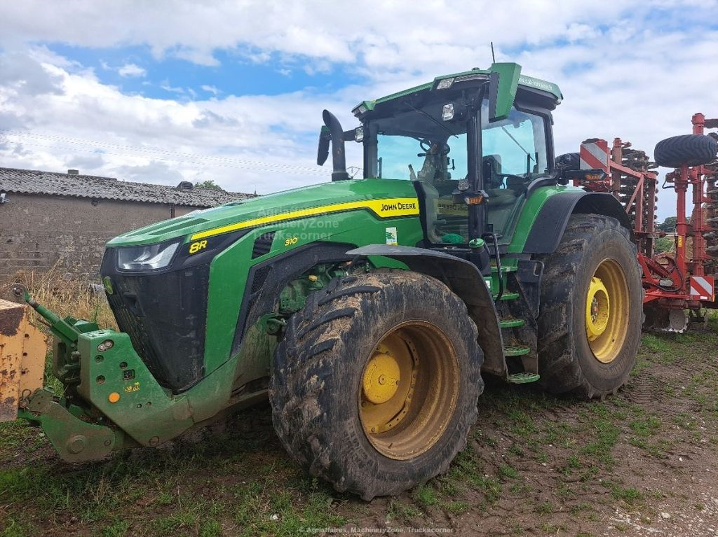 Traktor des Typs John Deere 8R310, Gebrauchtmaschine in azerailles (Bild 1)