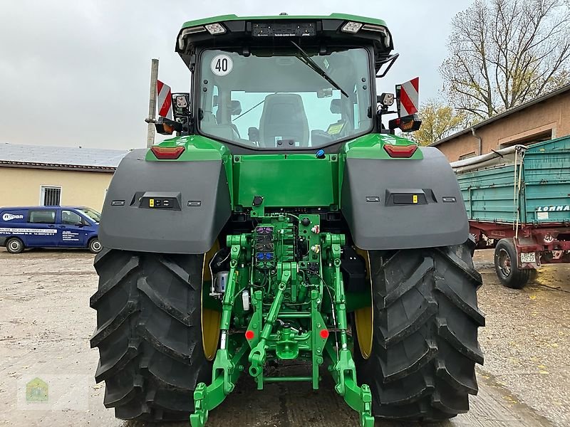 Traktor tip John Deere 8R340 *E23* Garantie bis 06/2025, Vorführmaschine in Salsitz (Poză 11)