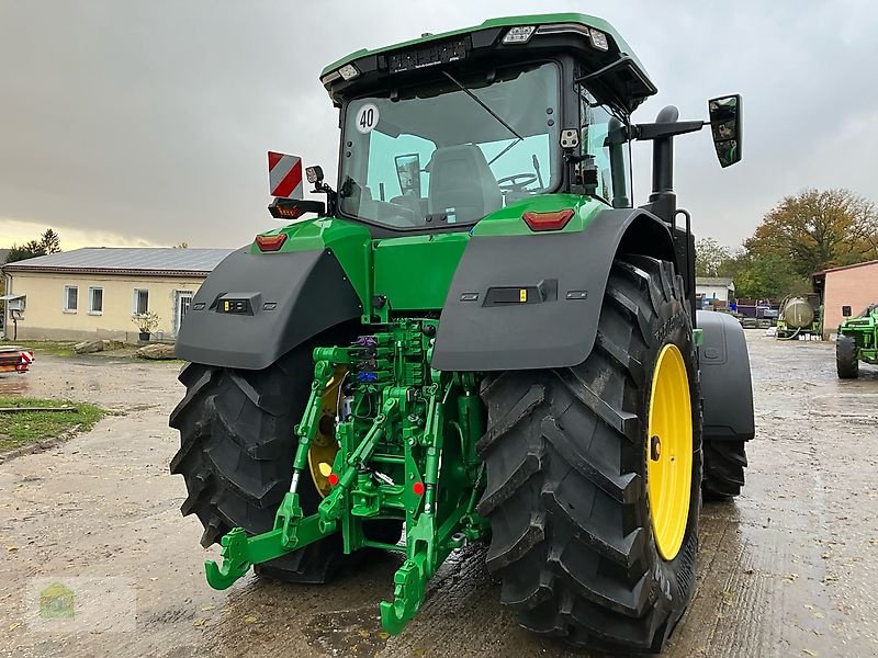 Traktor tip John Deere 8R340 *E23* Garantie bis 06/2025, Vorführmaschine in Salsitz (Poză 20)