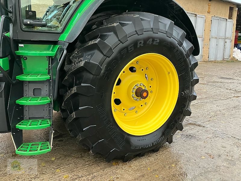 Traktor of the type John Deere 8R340 *E23* Garantie bis 06/2025, Vorführmaschine in Salsitz (Picture 24)