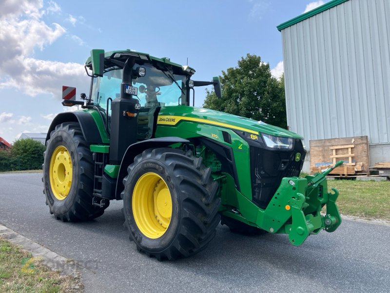 Traktor of the type John Deere 8R370/e23/PowerGard Protection Plus bis 04/2026, Gebrauchtmaschine in Rauschwitz (Picture 2)