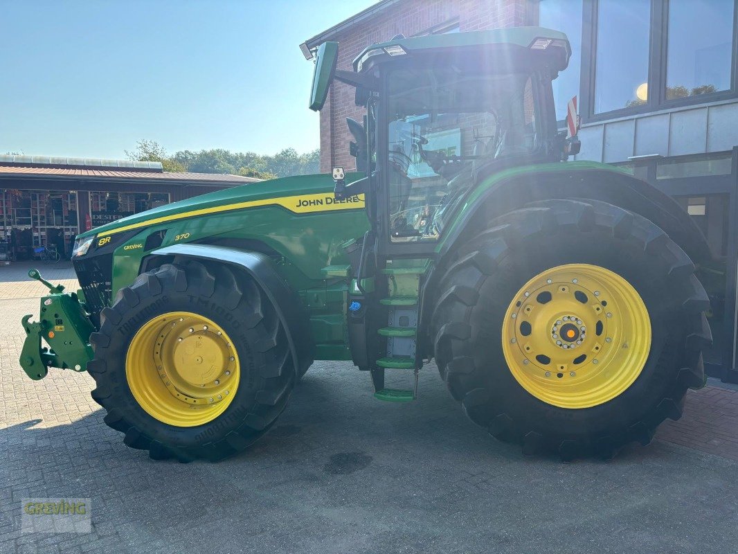 Traktor of the type John Deere 8R370 *Garantieverlängerung*, Gebrauchtmaschine in Ahaus (Picture 12)