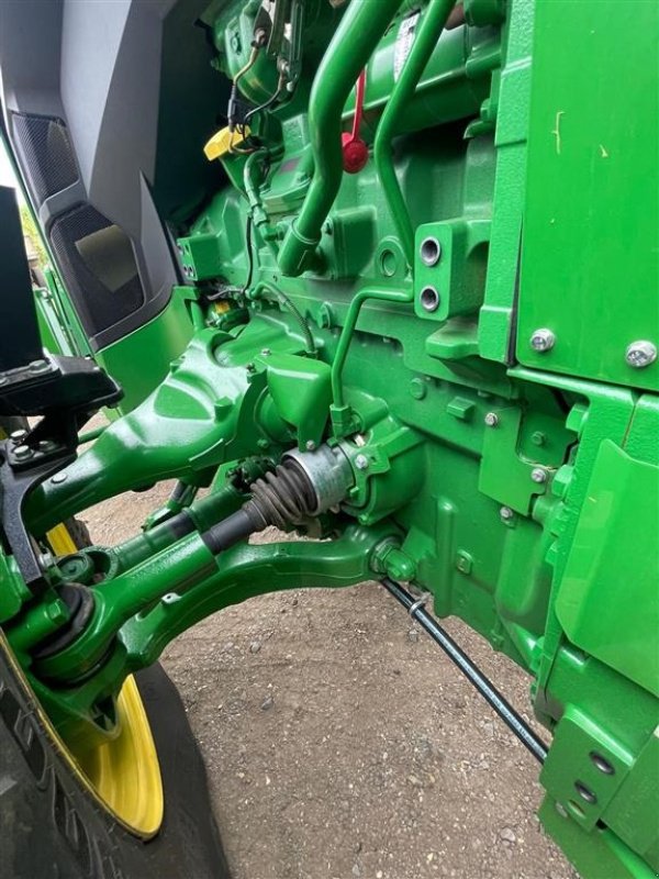 Traktor типа John Deere 8R370 GPS. AutoTrac. Alle pakker åbne. Ring til Ulrik på 40255544. Jeg snakker Jysk, tysk og engelsk., Gebrauchtmaschine в Kolding (Фотография 5)