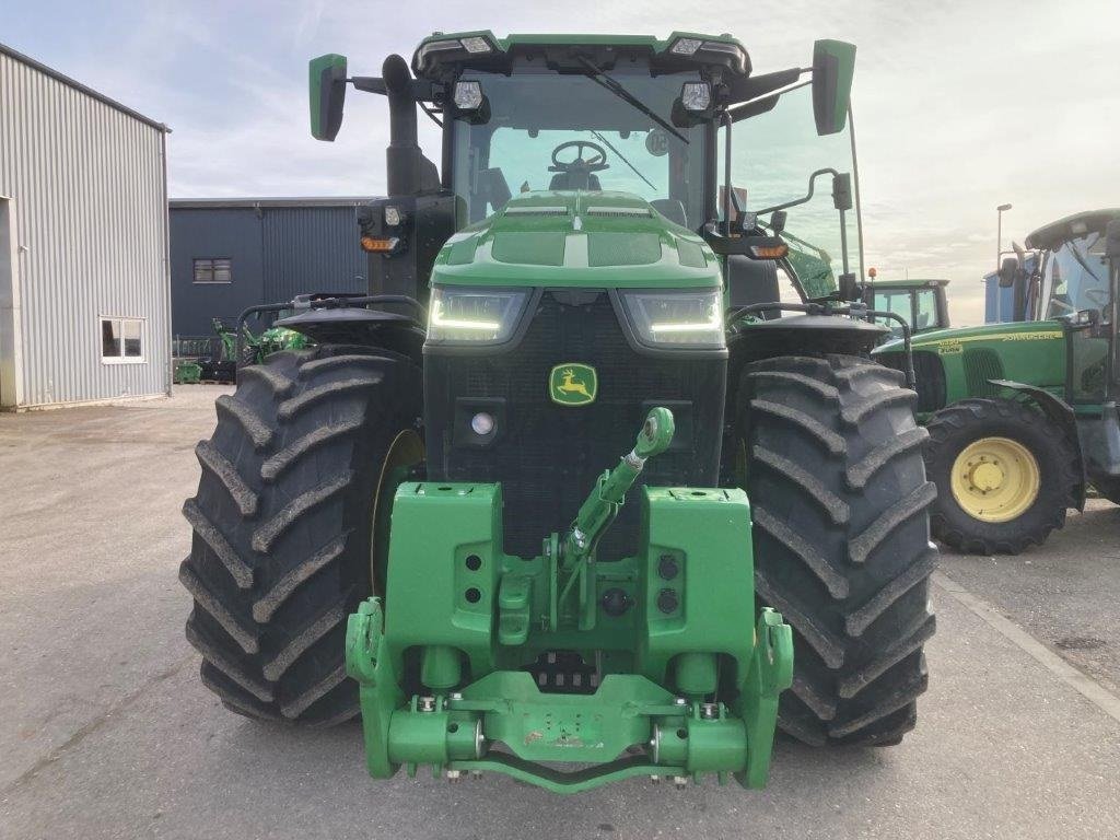 Traktor typu John Deere 8R370 Signature Edition. Command Pro. Ultimate Light package. Ring til Ulrik på 40255544. Jeg snakker Jysk., Gebrauchtmaschine w Kolding (Zdjęcie 1)