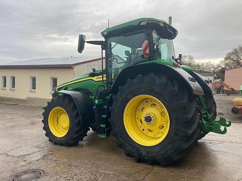 Traktor типа John Deere 8R370, Gebrauchtmaschine в Warszawa (Фотография 7)