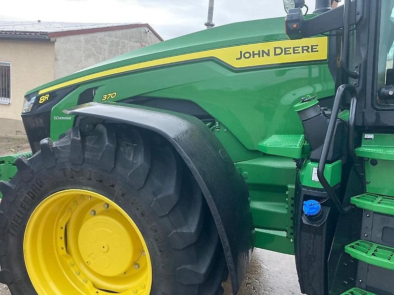 Traktor van het type John Deere 8R370, Gebrauchtmaschine in Warszawa (Foto 19)