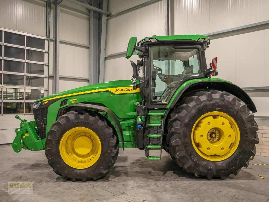 Traktor of the type John Deere 8R370, Neumaschine in Greven (Picture 10)