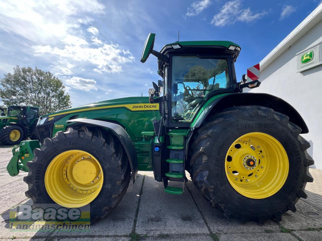 Traktor of the type John Deere 8R410  eAutoPowr, Gebrauchtmaschine in Holthof (Picture 9)