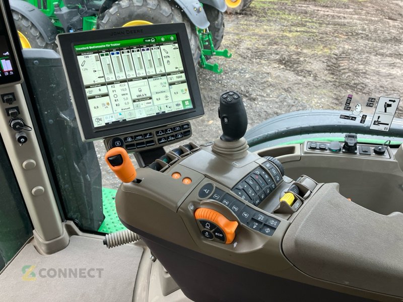 Traktor типа John Deere 8R410/FKH/PowerGard/20t, Gebrauchtmaschine в Großenhain (Фотография 13)