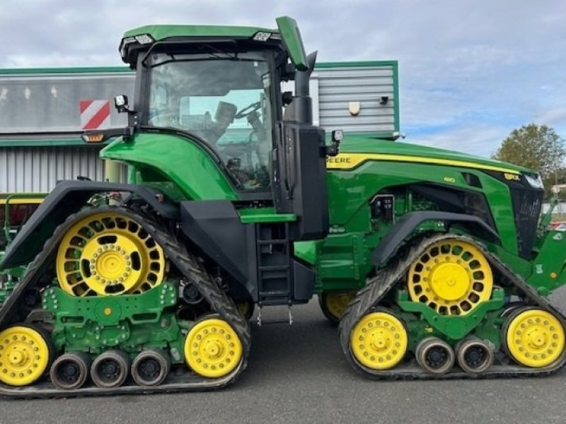 Traktor typu John Deere 8RX410 AutoTrac GPS. Sektionskontrol. SF1. Ultimate Edition. Ring til Ulrik på 0045-40255544. Jeg snakker Jysk, tysk og engelsk., Gebrauchtmaschine v Kolding (Obrázek 1)