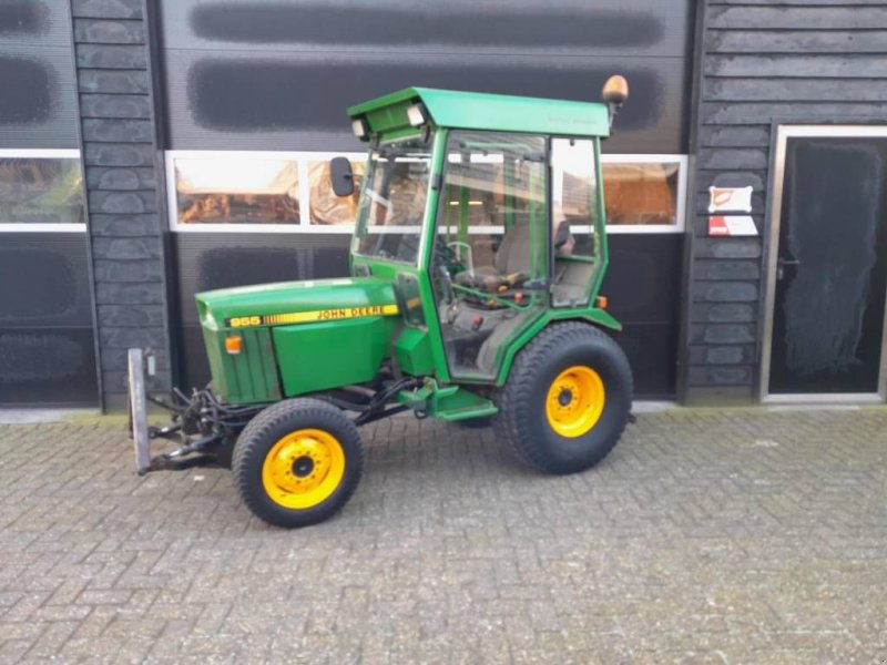 Traktor от тип John Deere 955 tractor HST hydrostaat met cabine, Gebrauchtmaschine в Ederveen (Снимка 1)