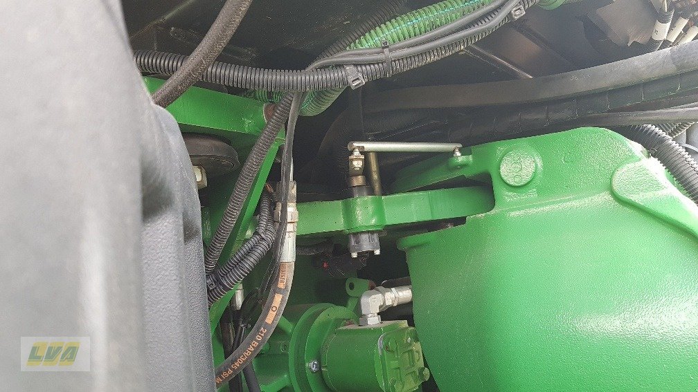 Traktor a típus John Deere 9560R, Gebrauchtmaschine ekkor: Schenkenberg (Kép 11)