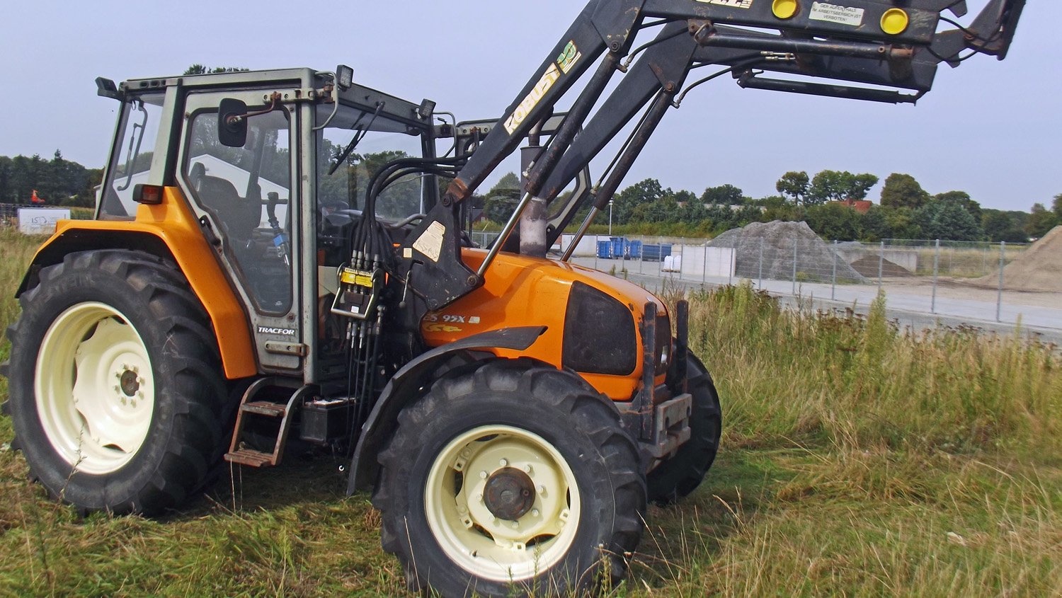 Traktor Türe ait John Deere Ceres 95 Baugleich John Deee 3400, Gebrauchtmaschine içinde Mittelsdorf (resim 1)