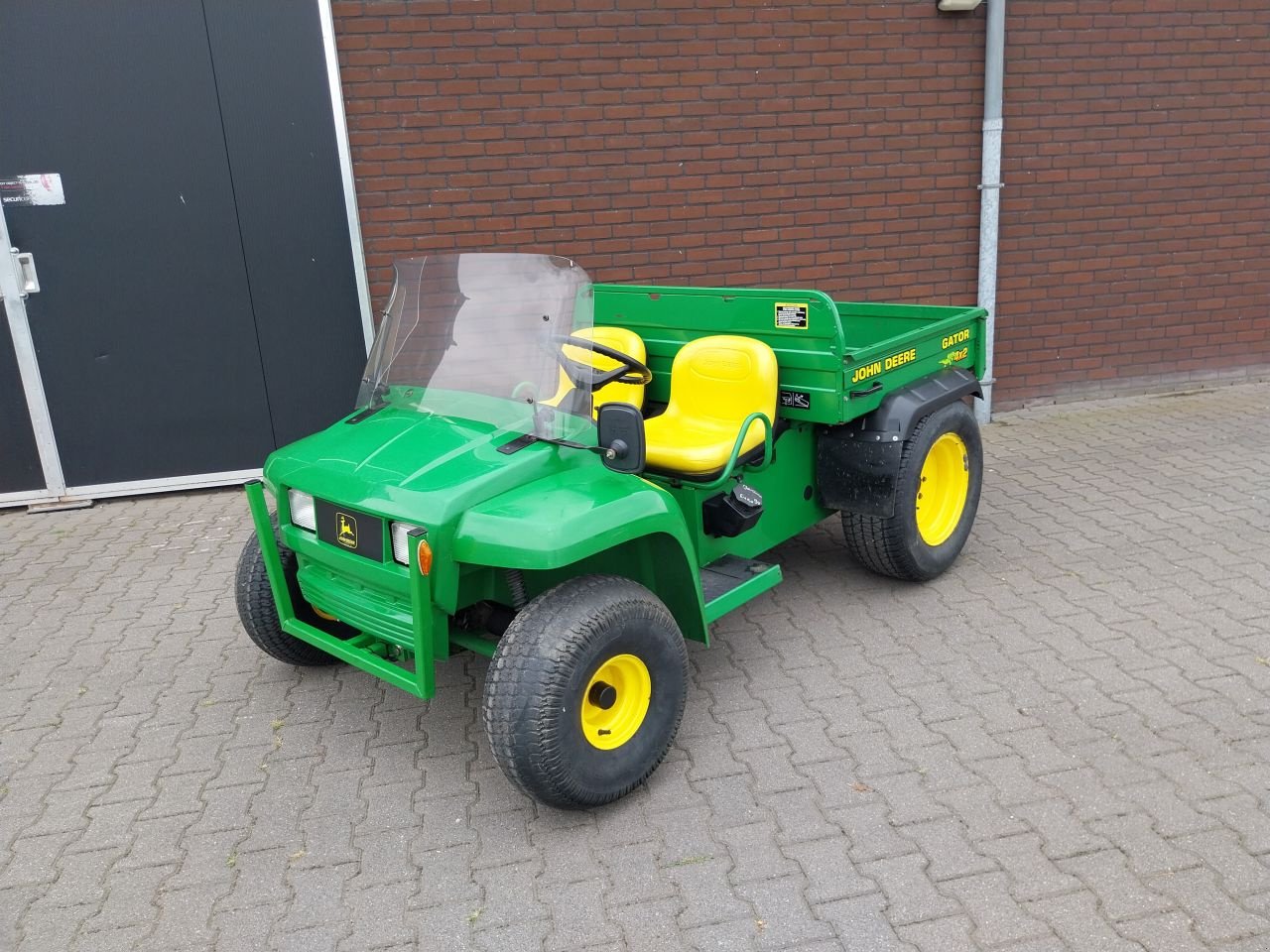 Traktor des Typs John Deere Gator, Gebrauchtmaschine in Boekel (Bild 2)