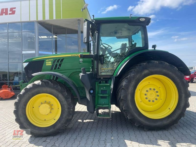 Traktor des Typs John Deere GEBR. 6215R JOHN DEERE TRAKTOR, Gebrauchtmaschine in Hartmannsdorf (Bild 2)