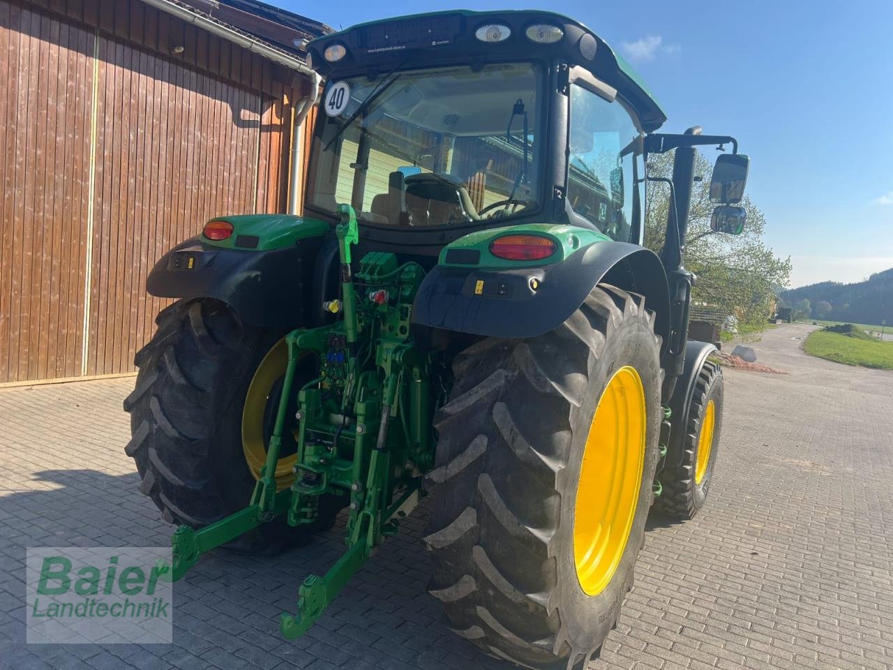 Traktor tip John Deere JD 6110R, Gebrauchtmaschine in OBERNDORF-HOCHMOESSINGEN (Poză 5)