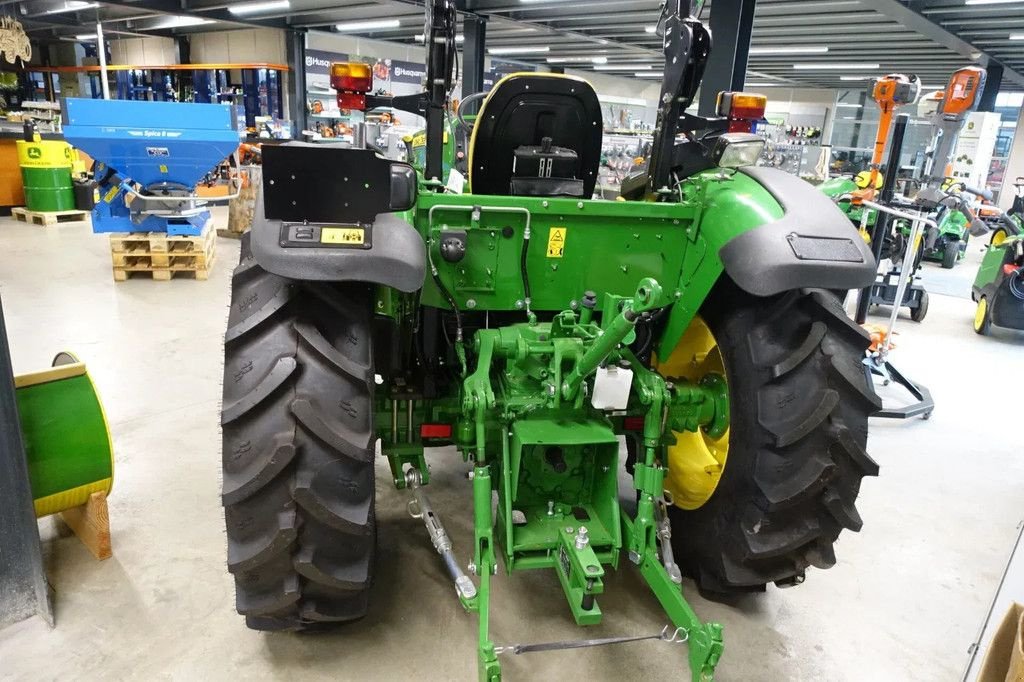 Traktor typu John Deere landbouwtrekker 5050E, Gebrauchtmaschine v Groningen (Obrázek 4)