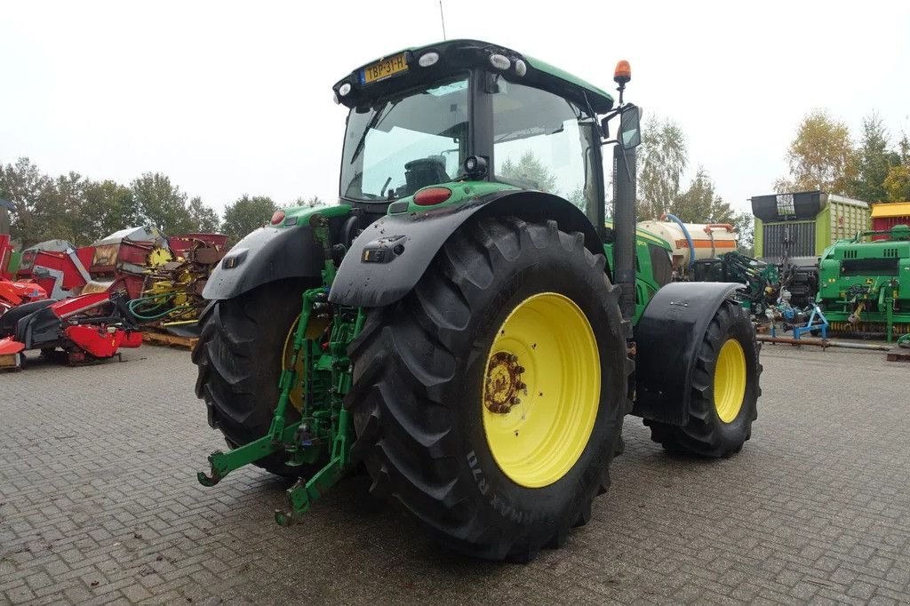 Traktor des Typs John Deere Landbouwtrekker 6170R, Gebrauchtmaschine in Groningen (Bild 4)