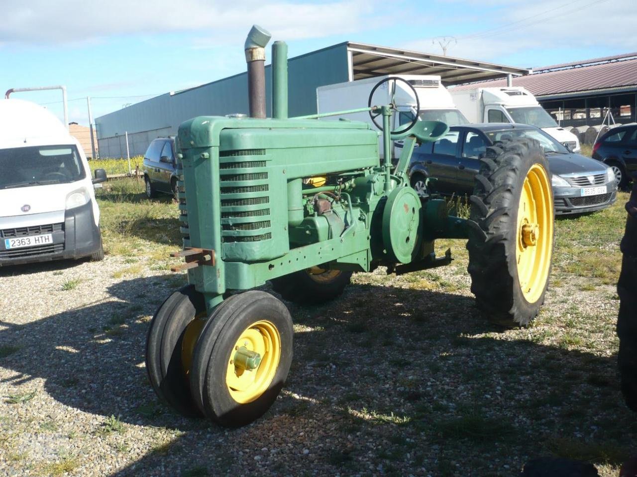 Traktor Türe ait John Deere Modell B, Gebrauchtmaschine içinde Pragsdorf (resim 1)