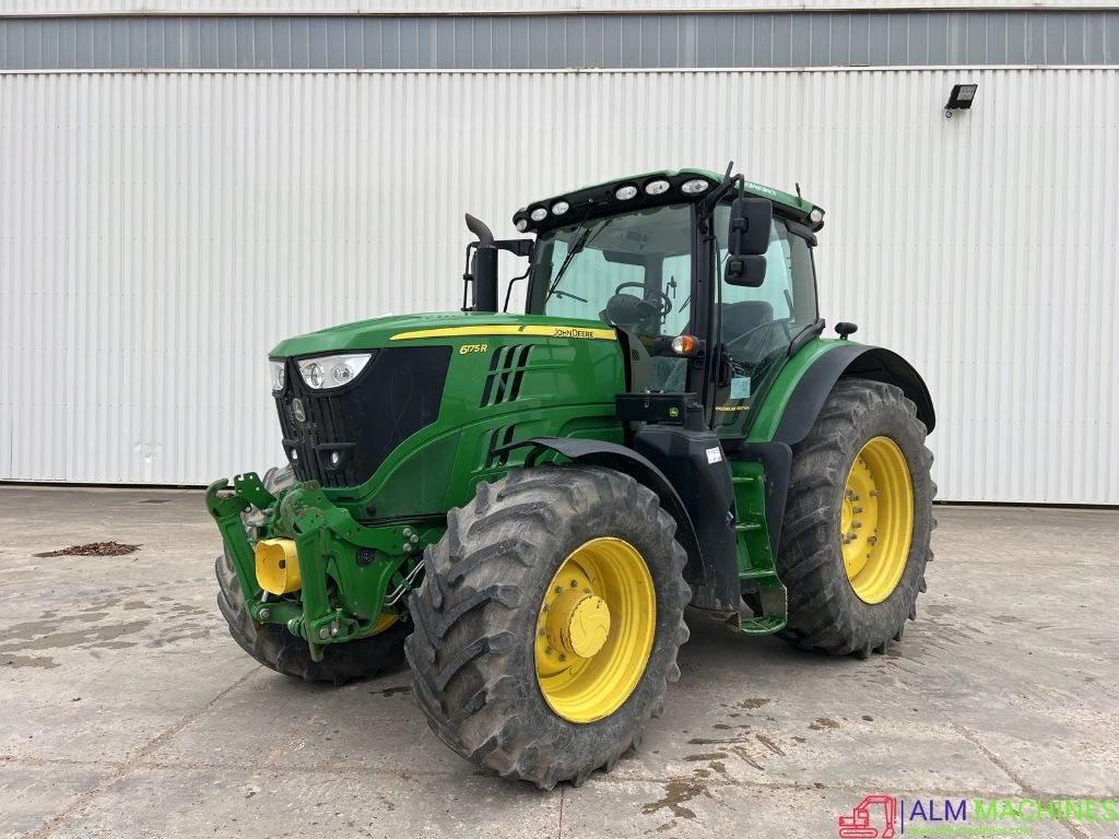 Traktor of the type John Deere Premium 6175R, Gebrauchtmaschine in LAARNE (Picture 1)