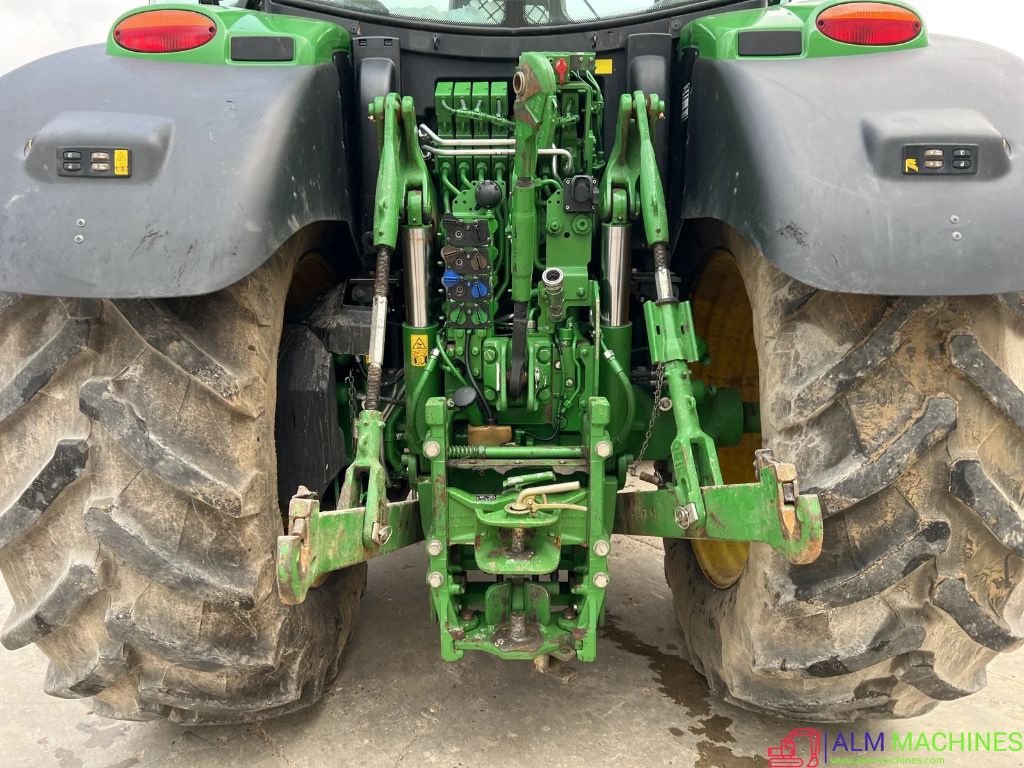 Traktor typu John Deere Premium 6175R, Gebrauchtmaschine w LAARNE (Zdjęcie 8)